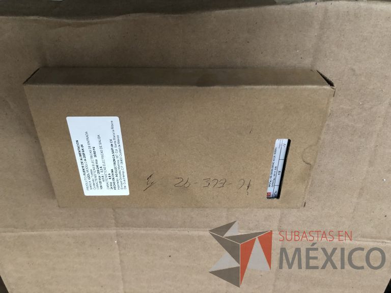 Lote 007 - 7227 Piezas de diferentes componentes (Paneles LED, Fuentes conmutadas, multicontactos, contacto dúplex, termofil, LED Panel, Fuentes de voltaje, etc.) - Imagen 73
