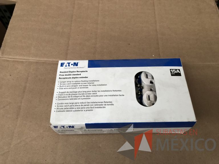 Lote 007 - 7227 Piezas de diferentes componentes (Paneles LED, Fuentes conmutadas, multicontactos, contacto dúplex, termofil, LED Panel, Fuentes de voltaje, etc.) - Imagen 320