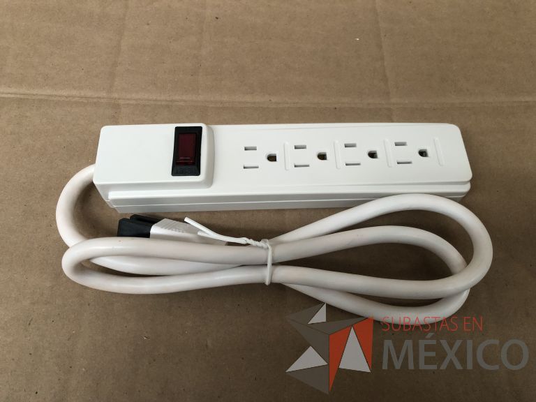 Lote 007 - 7227 Piezas de diferentes componentes (Paneles LED, Fuentes conmutadas, multicontactos, contacto dúplex, termofil, LED Panel, Fuentes de voltaje, etc.) - Imagen 145