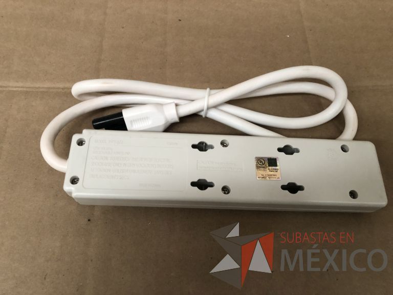Lote 007 - 7227 Piezas de diferentes componentes (Paneles LED, Fuentes conmutadas, multicontactos, contacto dúplex, termofil, LED Panel, Fuentes de voltaje, etc.) - Imagen 135