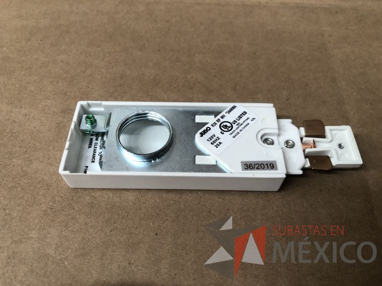 Lote 007 - 7227 Piezas de diferentes componentes (Paneles LED, Fuentes conmutadas, multicontactos, contacto dúplex, termofil, LED Panel, Fuentes de voltaje, etc.) - Imagen 180