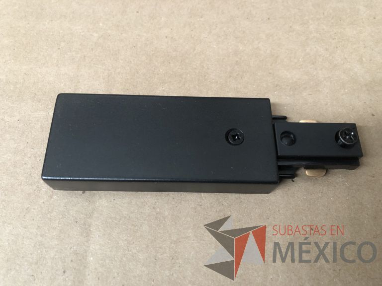 Lote 007 - 7227 Piezas de diferentes componentes (Paneles LED, Fuentes conmutadas, multicontactos, contacto dúplex, termofil, LED Panel, Fuentes de voltaje, etc.) - Imagen 124