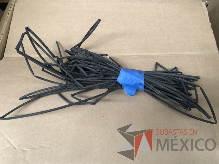 Lote 007 - 7227 Piezas de diferentes componentes (Paneles LED, Fuentes conmutadas, multicontactos, contacto dúplex, termofil, LED Panel, Fuentes de voltaje, etc.) - Imagen 285