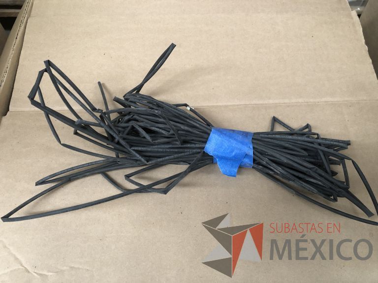 Lote 007 - 7227 Piezas de diferentes componentes (Paneles LED, Fuentes conmutadas, multicontactos, contacto dúplex, termofil, LED Panel, Fuentes de voltaje, etc.) - Imagen 281