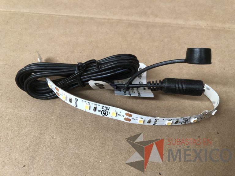 Lote 007 - 7227 Piezas de diferentes componentes (Paneles LED, Fuentes conmutadas, multicontactos, contacto dúplex, termofil, LED Panel, Fuentes de voltaje, etc.) - Imagen 338