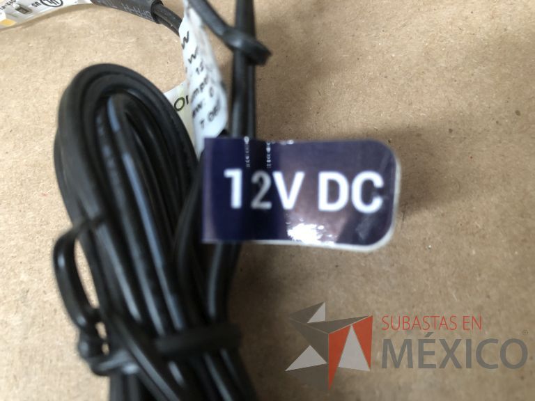 Lote 007 - 7227 Piezas de diferentes componentes (Paneles LED, Fuentes conmutadas, multicontactos, contacto dúplex, termofil, LED Panel, Fuentes de voltaje, etc.) - Imagen 345