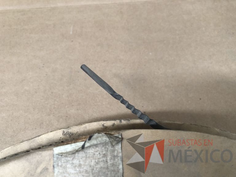 Lote 007 - 7227 Piezas de diferentes componentes (Paneles LED, Fuentes conmutadas, multicontactos, contacto dúplex, termofil, LED Panel, Fuentes de voltaje, etc.) - Imagen 190