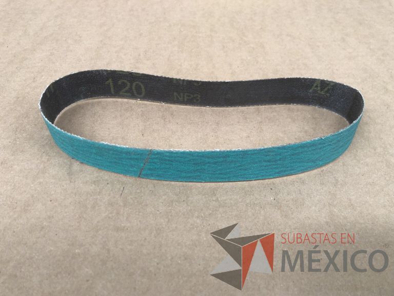 Lote 012 - 2470 Piezas de diferentes materiales (Terminal ojillos, barras de silicón, grano de esmeril, discos depredador, rollos de alambre, limas, bandas, brocas, tarrajas, vidrios, lijas, electrodos, cuchillas, entre otros) - Imagen 226