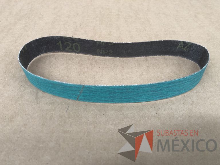 Lote 012 - 2470 Piezas de diferentes materiales (Terminal ojillos, barras de silicón, grano de esmeril, discos depredador, rollos de alambre, limas, bandas, brocas, tarrajas, vidrios, lijas, electrodos, cuchillas, entre otros) - Imagen 305