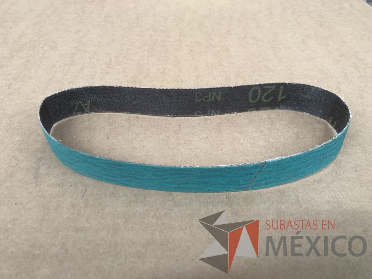 Lote 012 - 2470 Piezas de diferentes materiales (Terminal ojillos, barras de silicón, grano de esmeril, discos depredador, rollos de alambre, limas, bandas, brocas, tarrajas, vidrios, lijas, electrodos, cuchillas, entre otros) - Imagen 219