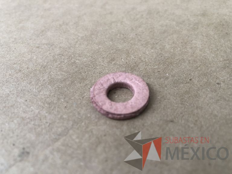 Lote 012 - 2470 Piezas de diferentes materiales (Terminal ojillos, barras de silicón, grano de esmeril, discos depredador, rollos de alambre, limas, bandas, brocas, tarrajas, vidrios, lijas, electrodos, cuchillas, entre otros) - Imagen 246