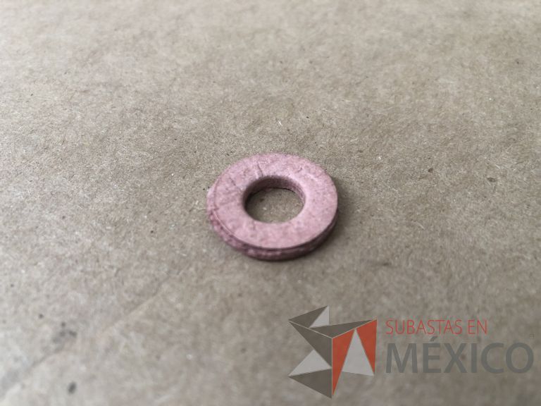 Lote 012 - 2470 Piezas de diferentes materiales (Terminal ojillos, barras de silicón, grano de esmeril, discos depredador, rollos de alambre, limas, bandas, brocas, tarrajas, vidrios, lijas, electrodos, cuchillas, entre otros) - Imagen 21