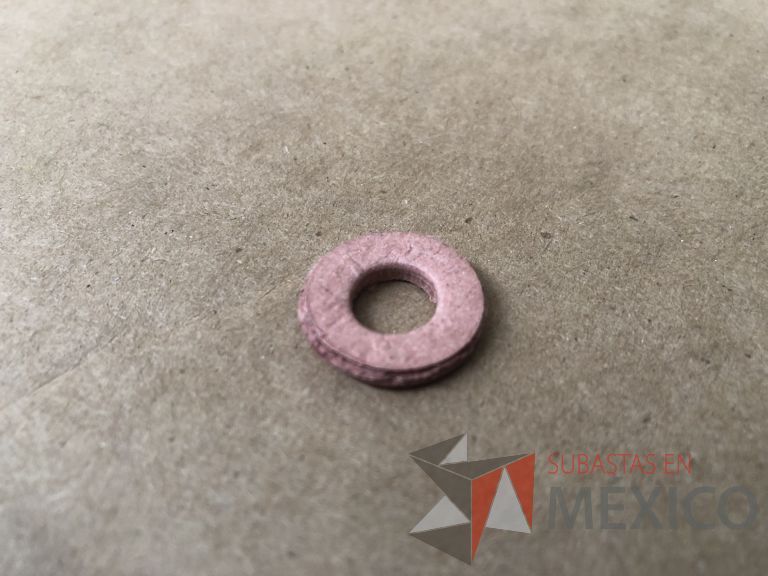 Lote 012 - 2470 Piezas de diferentes materiales (Terminal ojillos, barras de silicón, grano de esmeril, discos depredador, rollos de alambre, limas, bandas, brocas, tarrajas, vidrios, lijas, electrodos, cuchillas, entre otros) - Imagen 179