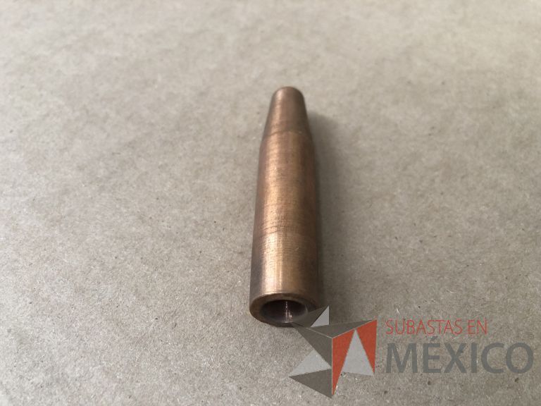 Lote 012 - 2470 Piezas de diferentes materiales (Terminal ojillos, barras de silicón, grano de esmeril, discos depredador, rollos de alambre, limas, bandas, brocas, tarrajas, vidrios, lijas, electrodos, cuchillas, entre otros) - Imagen 178