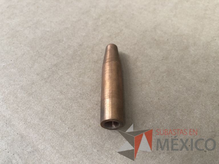 Lote 012 - 2470 Piezas de diferentes materiales (Terminal ojillos, barras de silicón, grano de esmeril, discos depredador, rollos de alambre, limas, bandas, brocas, tarrajas, vidrios, lijas, electrodos, cuchillas, entre otros) - Imagen 287