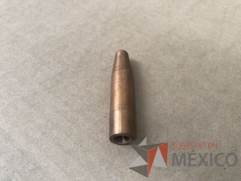 Lote 012 - 2470 Piezas de diferentes materiales (Terminal ojillos, barras de silicón, grano de esmeril, discos depredador, rollos de alambre, limas, bandas, brocas, tarrajas, vidrios, lijas, electrodos, cuchillas, entre otros) - Imagen 29