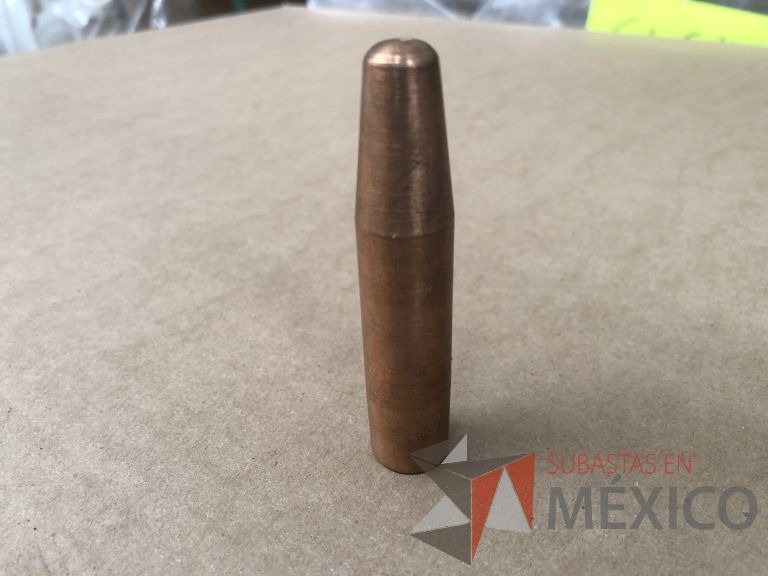 Lote 012 - 2470 Piezas de diferentes materiales (Terminal ojillos, barras de silicón, grano de esmeril, discos depredador, rollos de alambre, limas, bandas, brocas, tarrajas, vidrios, lijas, electrodos, cuchillas, entre otros) - Imagen 286