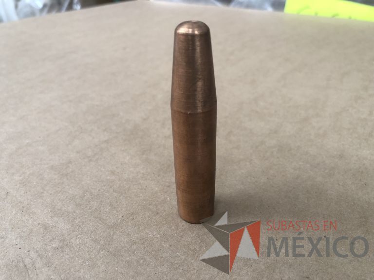 Lote 012 - 2470 Piezas de diferentes materiales (Terminal ojillos, barras de silicón, grano de esmeril, discos depredador, rollos de alambre, limas, bandas, brocas, tarrajas, vidrios, lijas, electrodos, cuchillas, entre otros) - Imagen 285