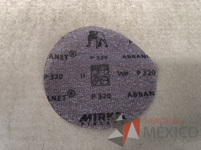 Lote 012 - 2470 Piezas de diferentes materiales (Terminal ojillos, barras de silicón, grano de esmeril, discos depredador, rollos de alambre, limas, bandas, brocas, tarrajas, vidrios, lijas, electrodos, cuchillas, entre otros) - Imagen 45