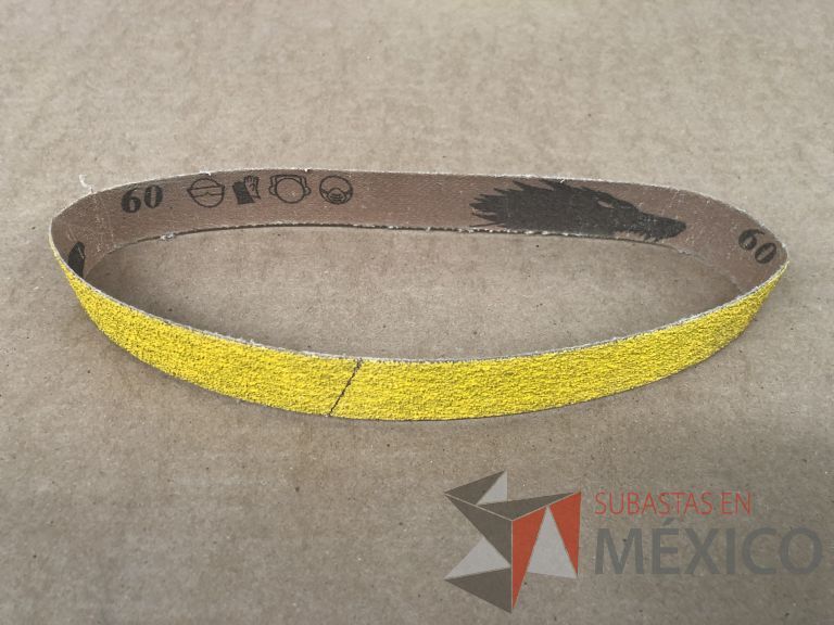 Lote 012 - 2470 Piezas de diferentes materiales (Terminal ojillos, barras de silicón, grano de esmeril, discos depredador, rollos de alambre, limas, bandas, brocas, tarrajas, vidrios, lijas, electrodos, cuchillas, entre otros) - Imagen 292