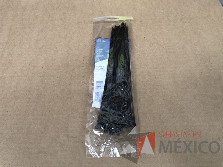 Lote 012 - 2470 Piezas de diferentes materiales (Terminal ojillos, barras de silicón, grano de esmeril, discos depredador, rollos de alambre, limas, bandas, brocas, tarrajas, vidrios, lijas, electrodos, cuchillas, entre otros) - Imagen 358