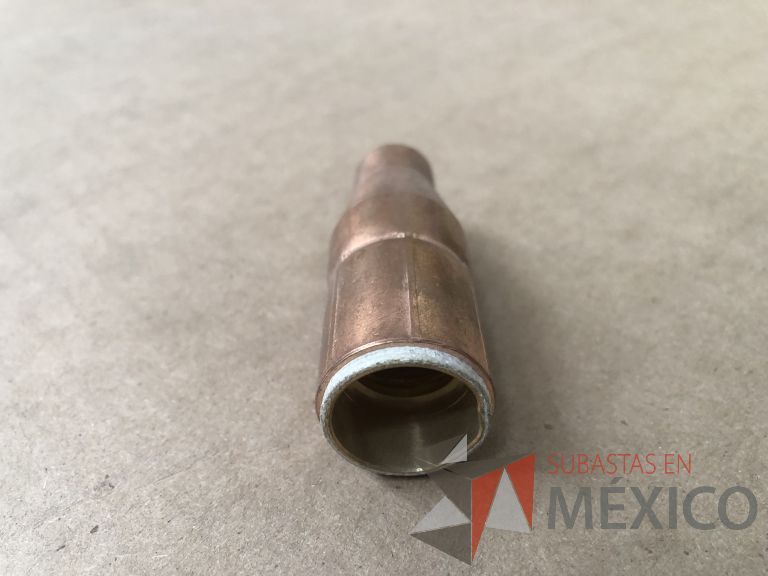 Lote 012 - 2470 Piezas de diferentes materiales (Terminal ojillos, barras de silicón, grano de esmeril, discos depredador, rollos de alambre, limas, bandas, brocas, tarrajas, vidrios, lijas, electrodos, cuchillas, entre otros) - Imagen 255