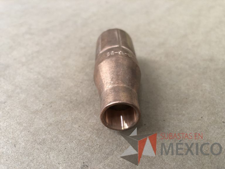 Lote 012 - 2470 Piezas de diferentes materiales (Terminal ojillos, barras de silicón, grano de esmeril, discos depredador, rollos de alambre, limas, bandas, brocas, tarrajas, vidrios, lijas, electrodos, cuchillas, entre otros) - Imagen 251
