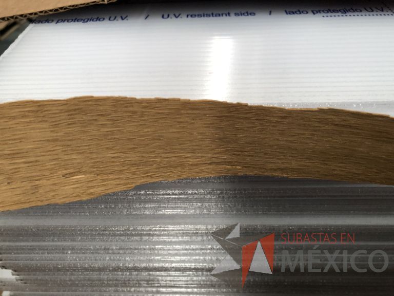 Lote 009 - 1250 mts Chapas madera NAV SANTORINI hoja 640 mm x 2500 mm - Imagen 9