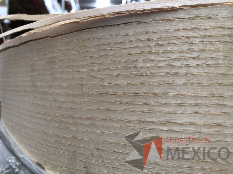 Lote 010 - 232 Piezas de diferentes materiales (Chapas de madera, aglomerados y MDF) - Imagen 6