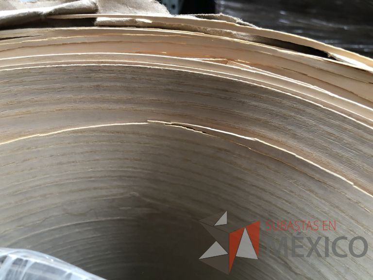 Lote 010 - 232 Piezas de diferentes materiales (Chapas de madera, aglomerados y MDF) - Imagen 14