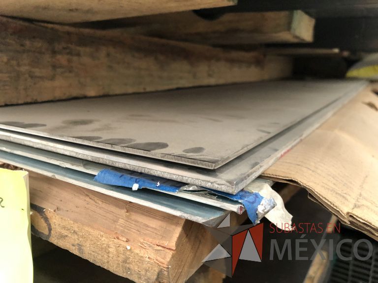 Lote 009 - 789 piezas de diferentes materiales (Lamina de acero, Tubo redondo, Soleras, etc...) - Imagen 219