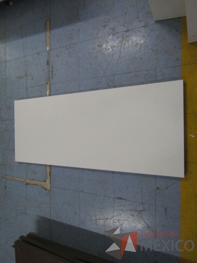 Lote 032 - 29 Cubierta rectangular color blanco - Imagen 3