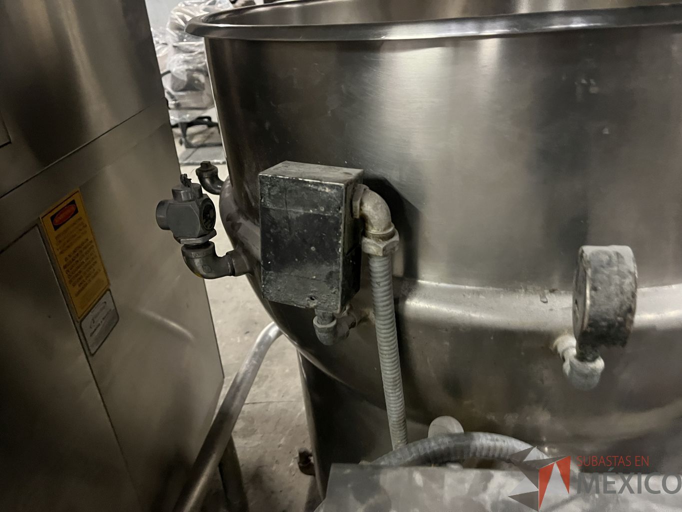 Lote 057 - Marmita 240 lats. Presión de vapor máxima 2.1 kg /cm2, Gas LP, INTERTECNIA - Imagen 12