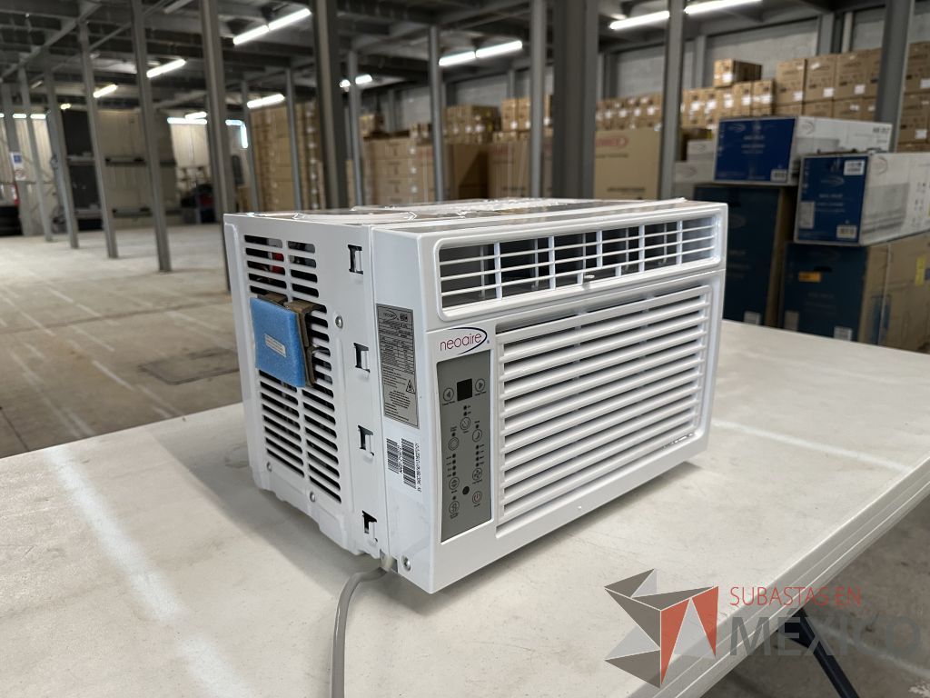 Lote 042 - 5 Aires Acondicionados tipo Ventana NEOAIRE, Modelo: NAW051, 5000 BTU, 110-115v - Imagen 12