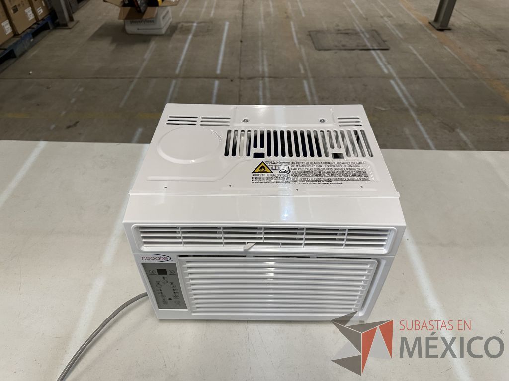 Lote 042 - 5 Aires Acondicionados tipo Ventana NEOAIRE, Modelo: NAW051, 5000 BTU, 110-115v - Imagen 14