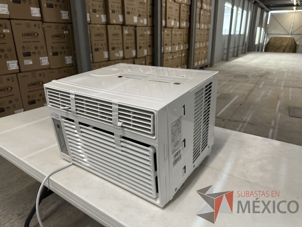 Lote 026 - Aire Acondicionado tipo Ventana NEOAIRE, Modelo: NAW081, 8000 BTU, 110-115v - Imagen 12