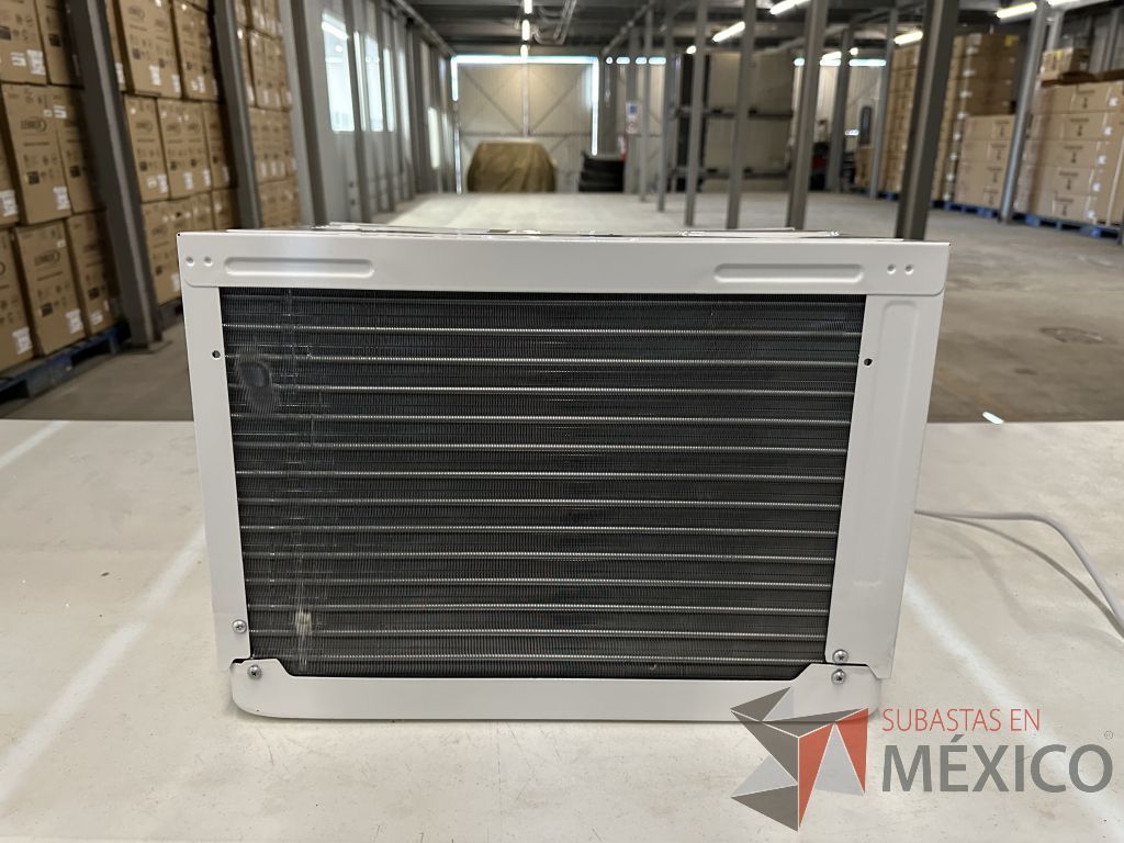 Lote 026 - Aire Acondicionado tipo Ventana NEOAIRE, Modelo: NAW081, 8000 BTU, 110-115v - Imagen 17