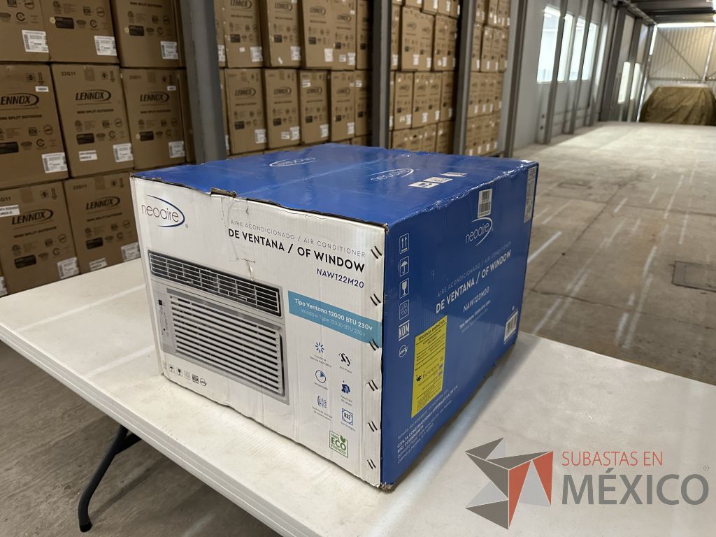 Lote 032 - Aire Acondicionado tipo Ventana NEOAIRE, Modelo: NAW122M20, 12000 BTU, 230v - Imagen 3