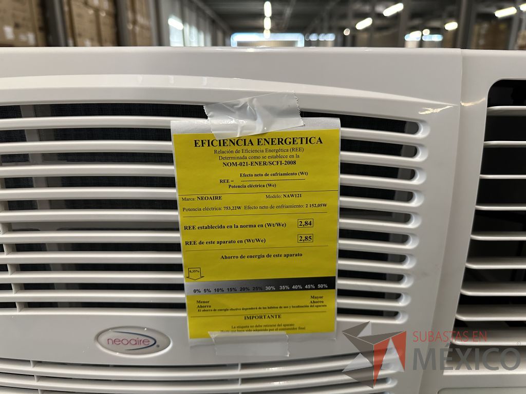 Lote 030 - 3 Equipos de Aires Acondicionados tipo ventana Neoaire NAW121, 1 Ton, Frío, 110 Volts - Imagen 6