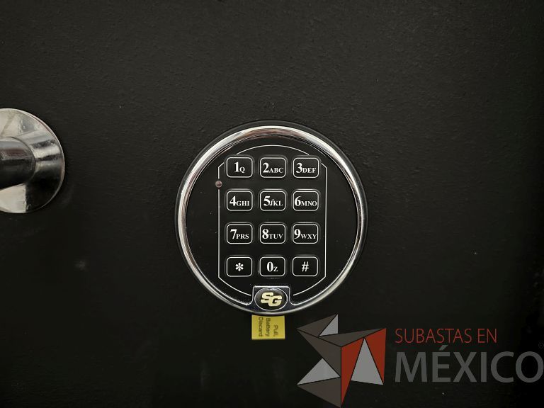 Lote 001 - Archivero con caja fuerte y 3 cajones - Imagen 5