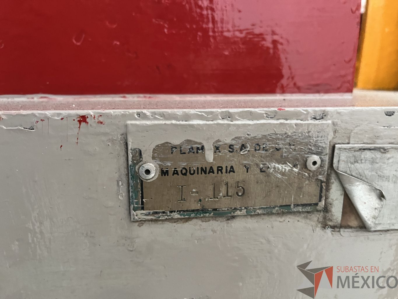 Lote 003 - Enderezadora de lámina en rollo 18” de ancho, motor de 3HP 7 rodillos enderezadores y dos tractores, Año 91 - Imagen 11