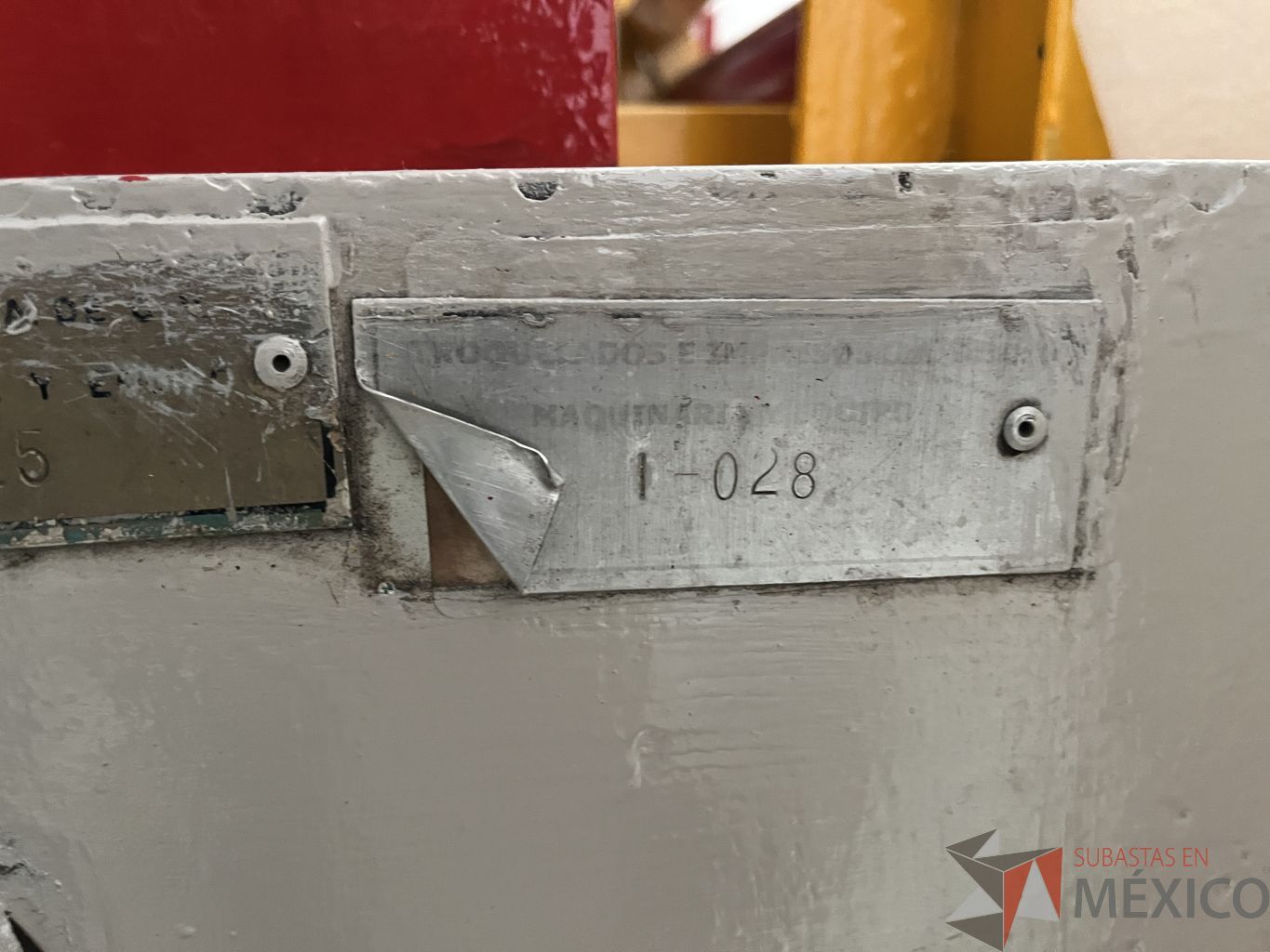 Lote 003 - Enderezadora de lámina en rollo 18” de ancho, motor de 3HP 7 rodillos enderezadores y dos tractores, Año 91 - Imagen 10