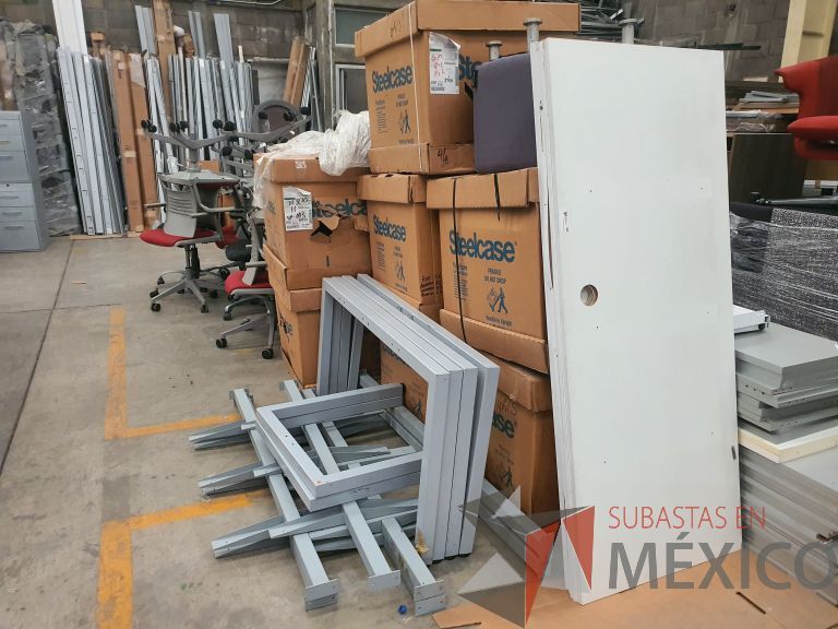 Lote 001 - Lote de accesorios para estaciones de trabajo aprox 300 piezas - Imagen 22