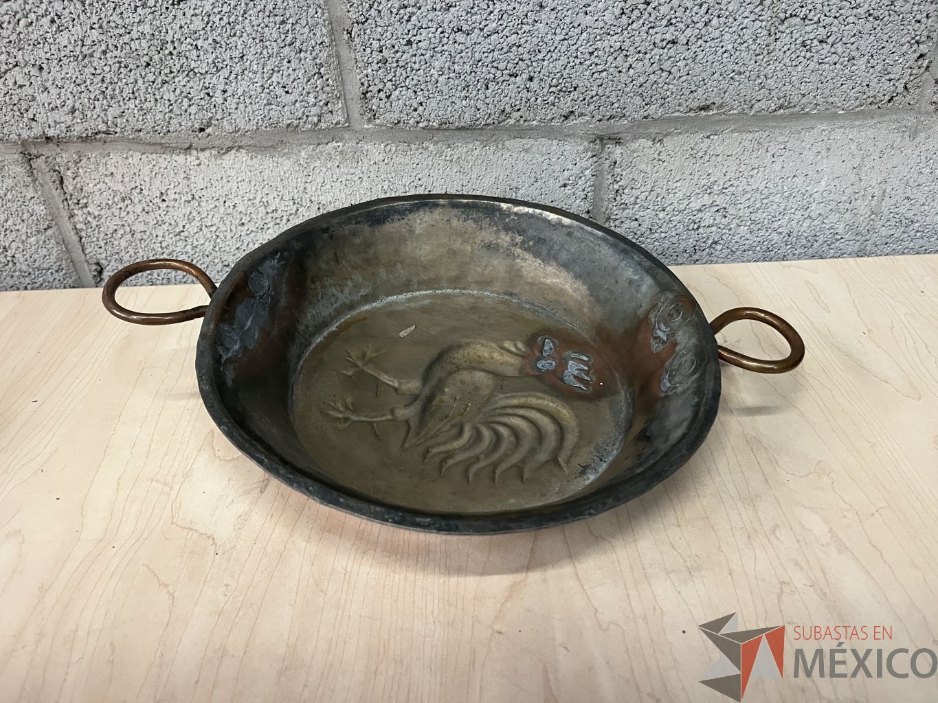 Lote 211 - 3 Sartenes de 2 orejas metálicos con detalles de deterioro - Imagen 6