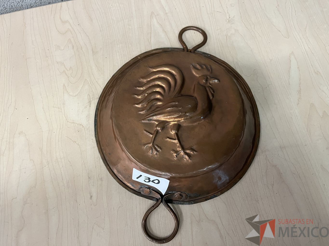Lote 211 - 3 Sartenes de 2 orejas metálicos con detalles de deterioro - Imagen 5