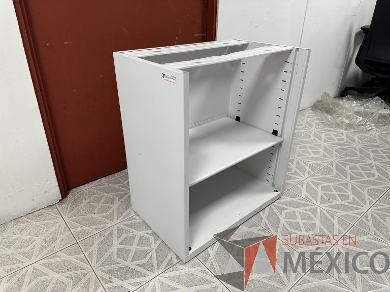 Lote 007 - 19 Estructuras de gabinete con 1 entrepaño sin tapa - Imagen 3