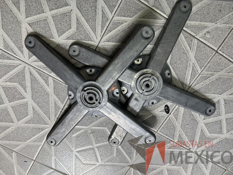 Lote 010 - Accesorio para mesa de trabajo con micrófonos y accesorio para conexiones - Imagen 3