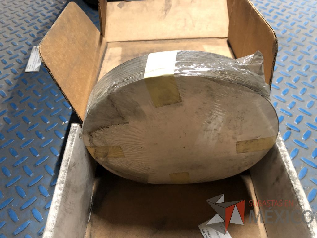 Lote 026 - LECO Silicon carbide wet/dry - 600 Discos abrasivos y 8.4 KG de Electrodos - Imagen 5