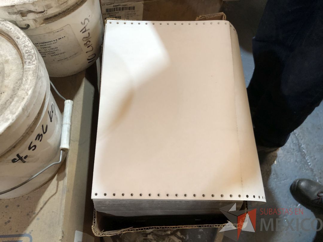 Lote 066 - 109 Caja Cinta Ribbon - 16650 Etiquetas Papel Bond - 30 Tarjetas