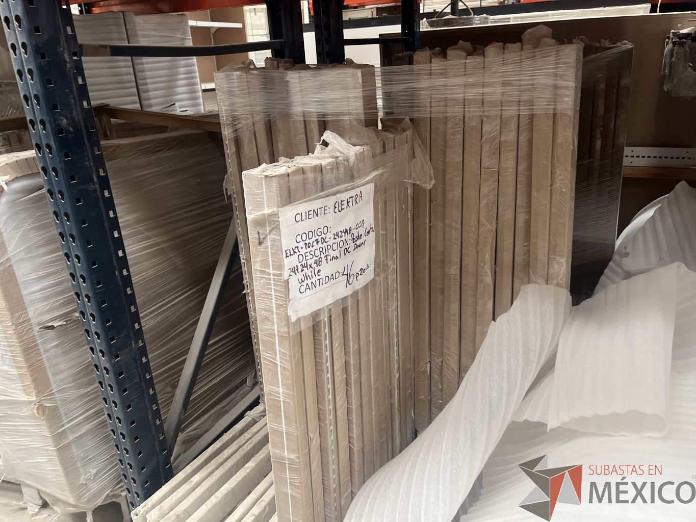 Lote 150 - Conjunto de góndola para equipo electrónico - Imagen 9